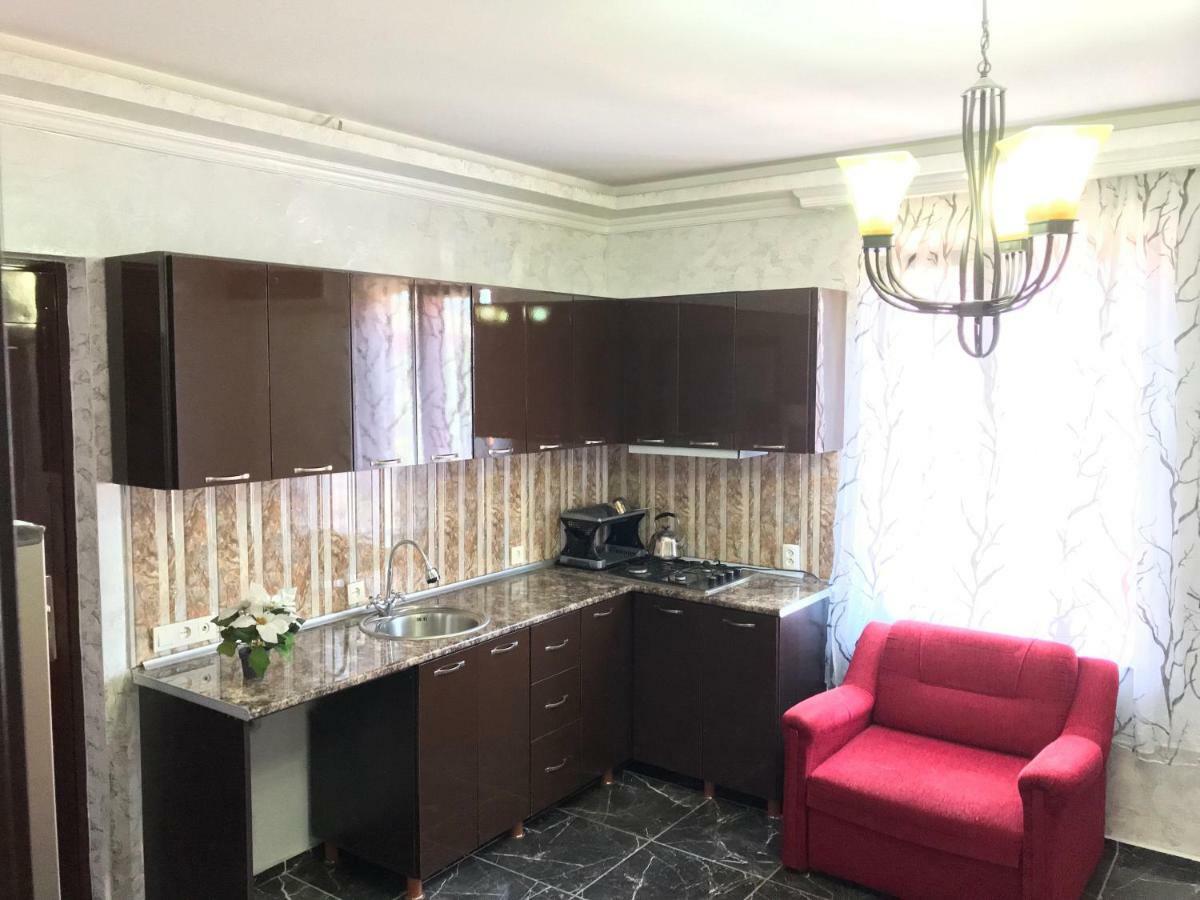 Guest House Chexovi 24 Kobuleti Kültér fotó
